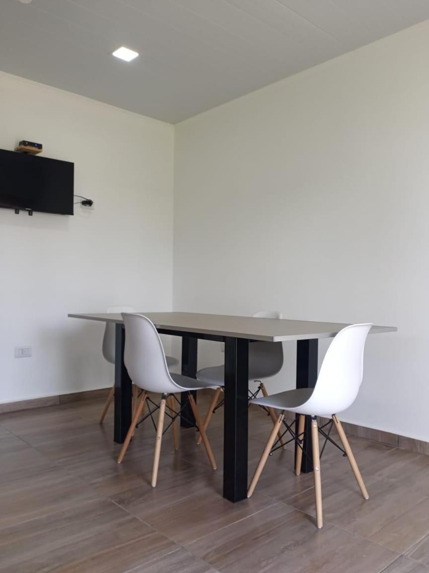 Complejo - La Zula - 1y2dormitorios Apartamento Federación